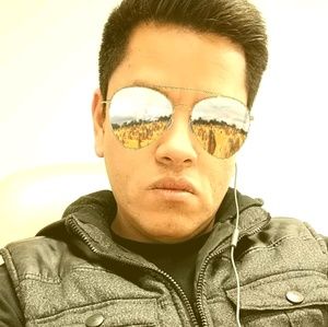 Meet your Posher, Gerardo